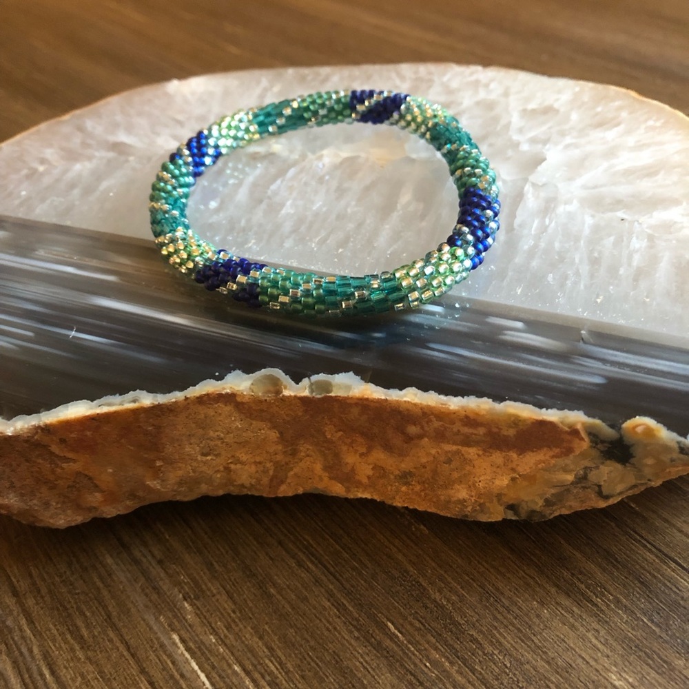 LILY and LAURA Slip On Beaded Bracelet